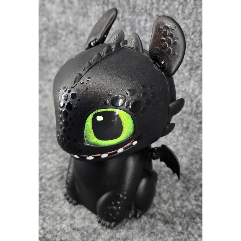 How To Train Your Dragon Hatching Toothless Interactive Baby Dragon 6" Works